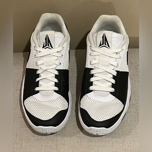 Nike JA 1 GS Scratch 2.0 Black & White Athletic Sneakers, 6.5